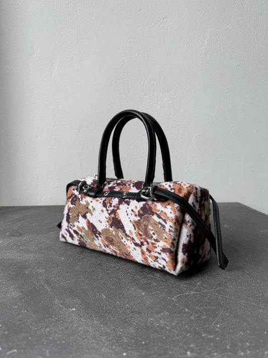 Cow Trendy in black