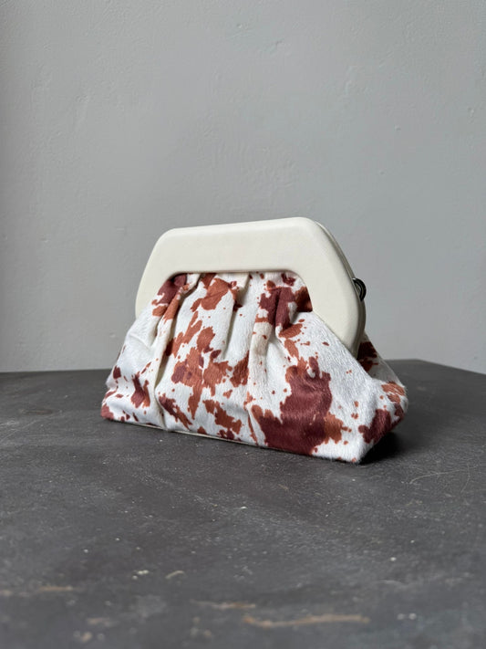 Cow Pochette in beige