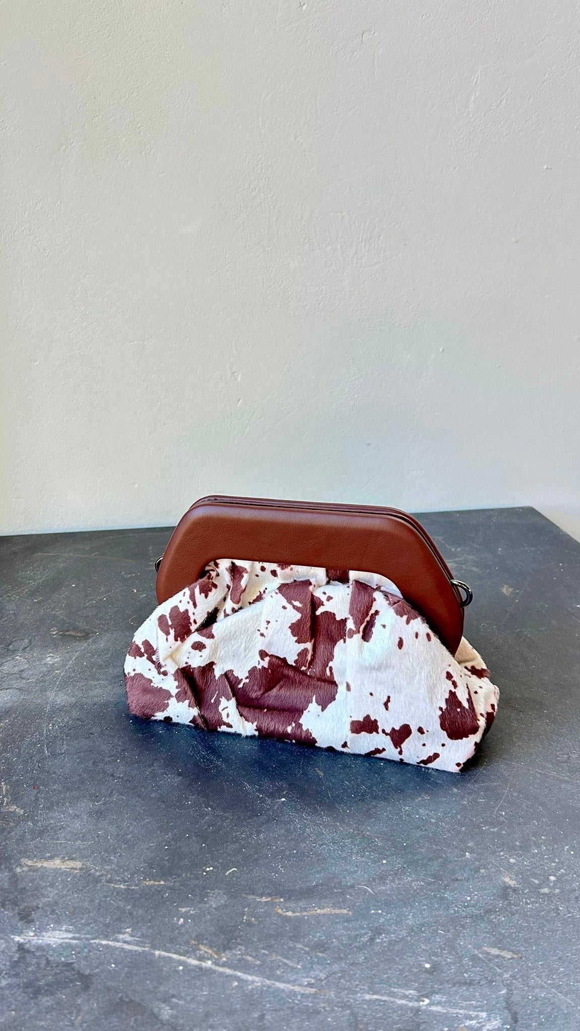 Cow Pochette in brown